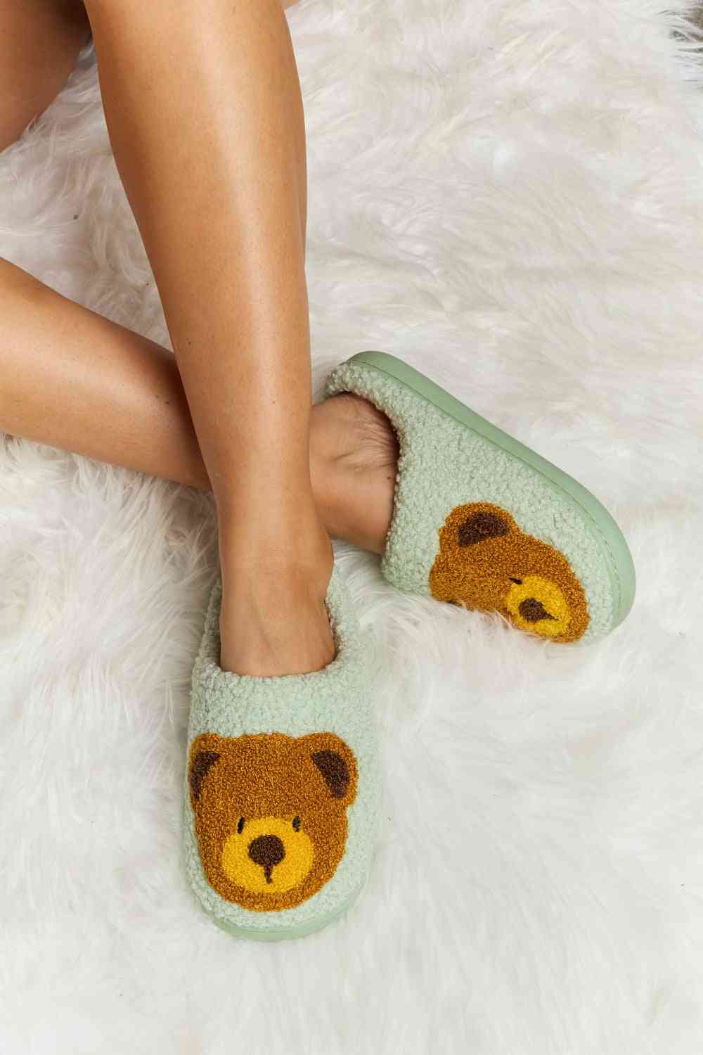 Melody Teddy Bear Print Plush Slide Slippers Green 