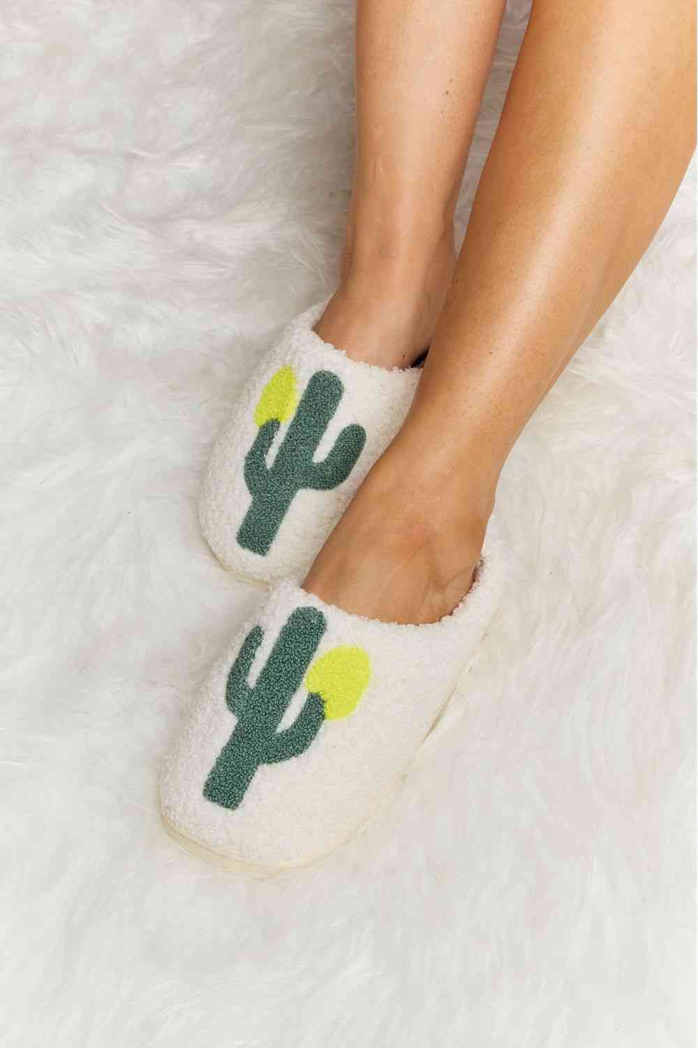 Melody Cactus Plush Slide Slippers No 3